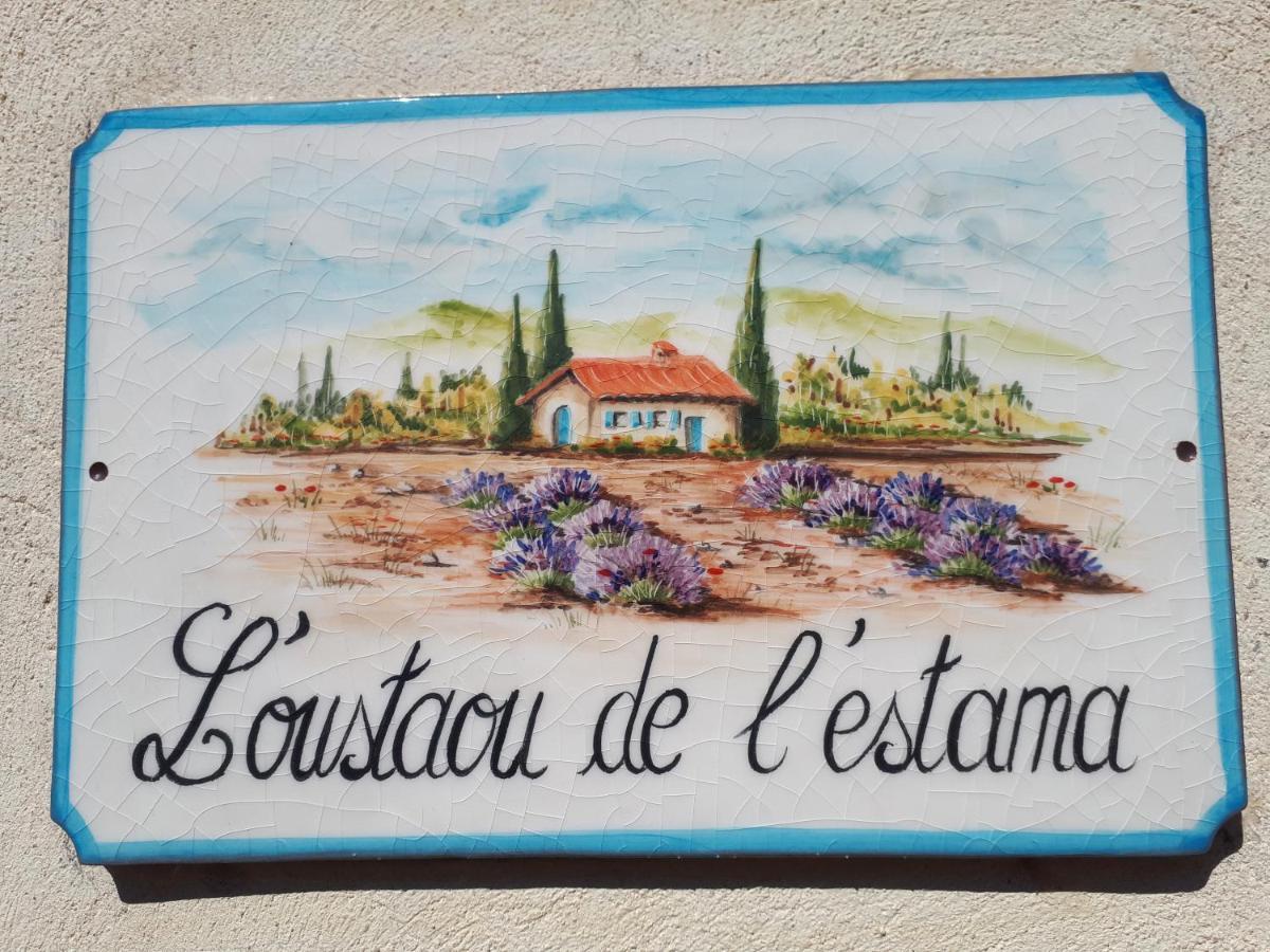 Bed and Breakfast L'Oustaou De L'Estama Rocbaron Экстерьер фото